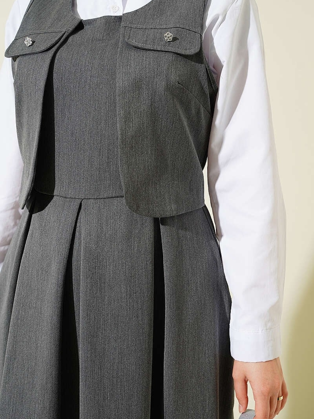 Modest Dress-Gray Pleated Jumper - Size XL (Shirt Not Included) - Picture 3 of 6